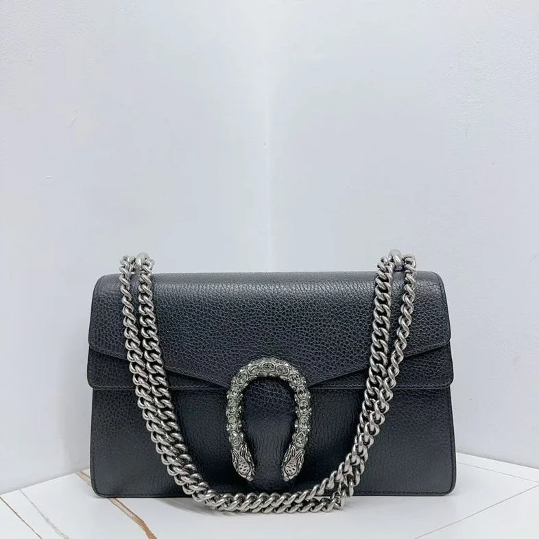 Women Gucci tote bags in GG Supreme canvas for a branded feelGucci Dionysus Black Leather Chain Shoulder Bag Medium