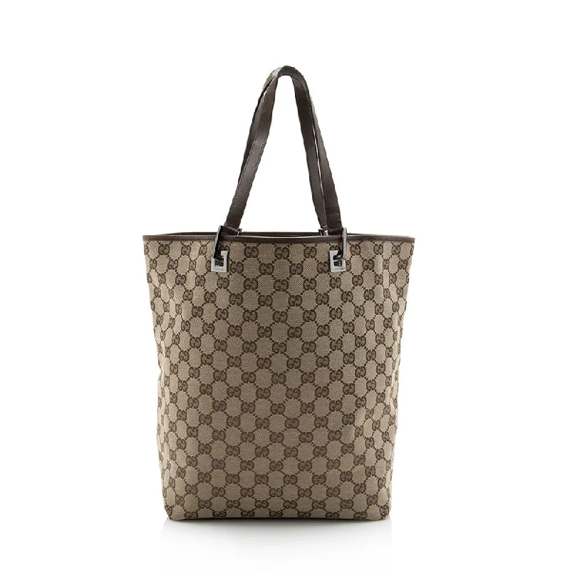 Women Gucci backpacks with a luxurious leather finishGucci GG Canvas Bucket Medium Tote (SHF-13767)