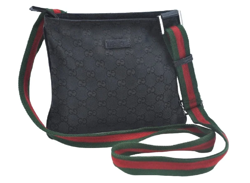 Gucci tote bags for women with a spacious interiorAuthentic GUCCI Web Sherry Line Shoulder Cross Bag GG Canvas 146309 Black L0443