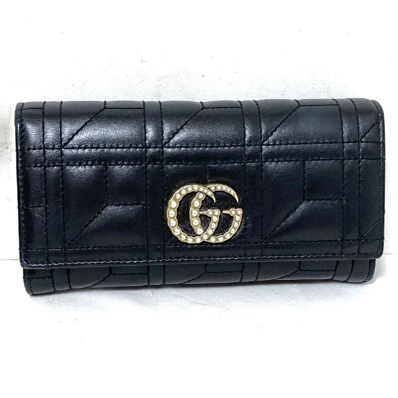 Gucci Marmont bags for women with a snakeskin - effect panelGucci Gg Marmont Black Leather -