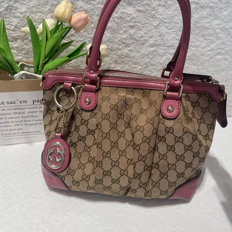 Women Gucci bags with a zippered interior pocketGucci GG Canvas Pink Leather Tote Bag Medium