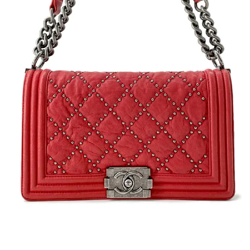 Chanel Lightweight Handbag for Daily ErrandsCHANEL Boy Chanel ChainShoulder Studded Red A67086 Vintage calf Size 25