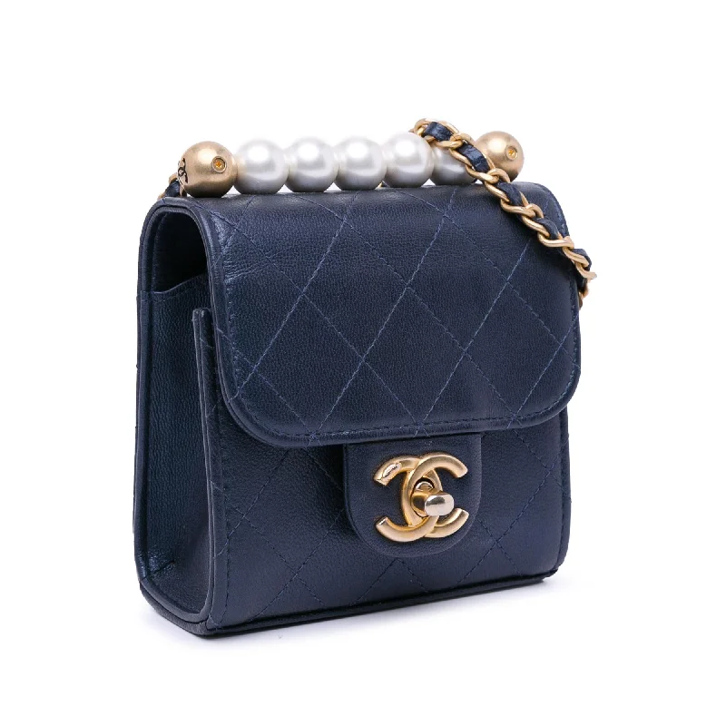 Chanel bags sale 2025Chanel Mini Chic Pearls Crossbody (rcMm8Z)