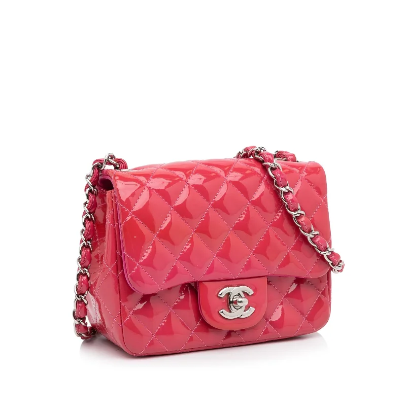 Chanel bags with the perfect balance of luxury and functionalityChanel Mini Patent Classic Square Single Flap (sjboxu)