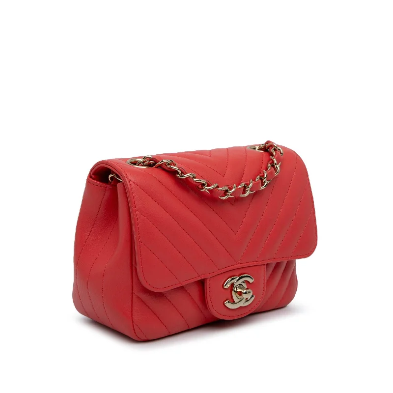 Chanel bags with adjustable chain strapsChanel Mini Square Classic Lambskin Chevron Flap (HJTI2E)