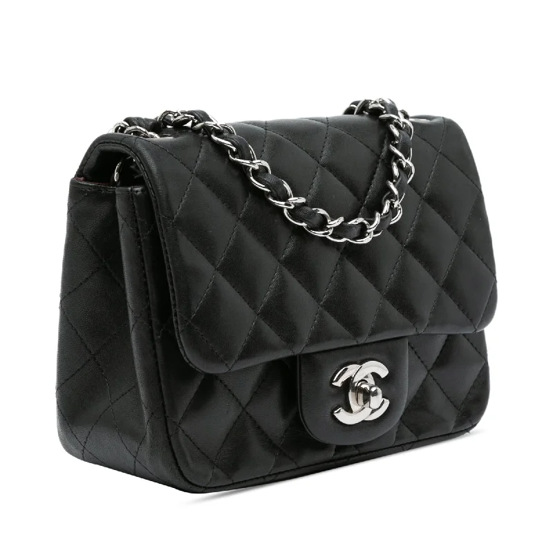 Chanel Lightweight Handbag for Daily ErrandsChanel Mini Square Classic Lambskin Single Flap (dYzu0j)