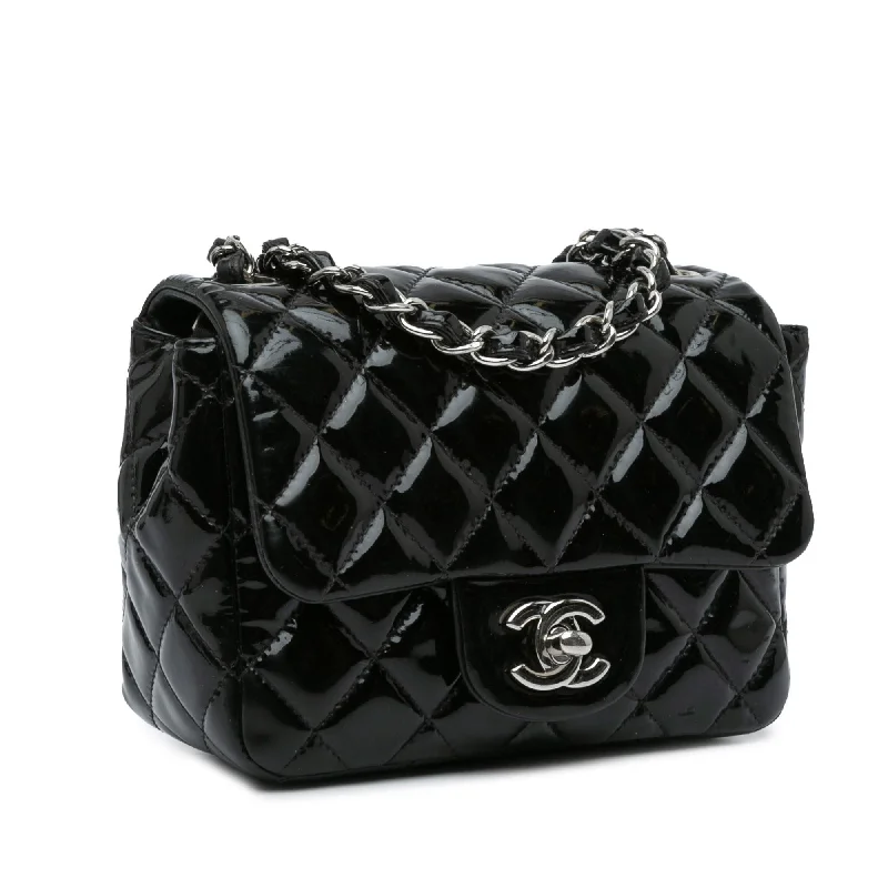 Chanel bags with iconic stitching detailsChanel Mini Square Classic Patent Single Flap (vfasYd)