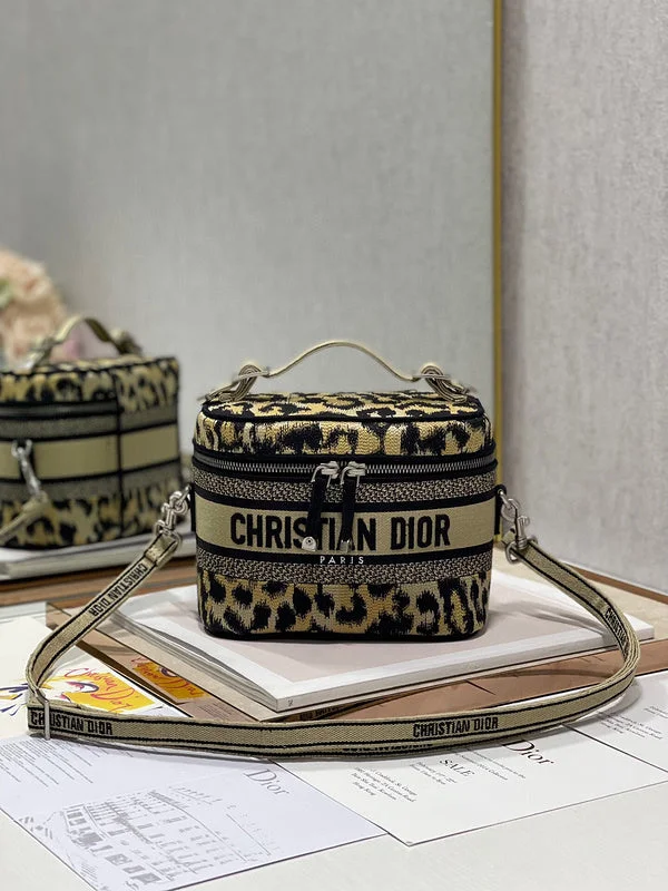 Fashion - forward Christian Dior tote bags for the modern womanDior Bag