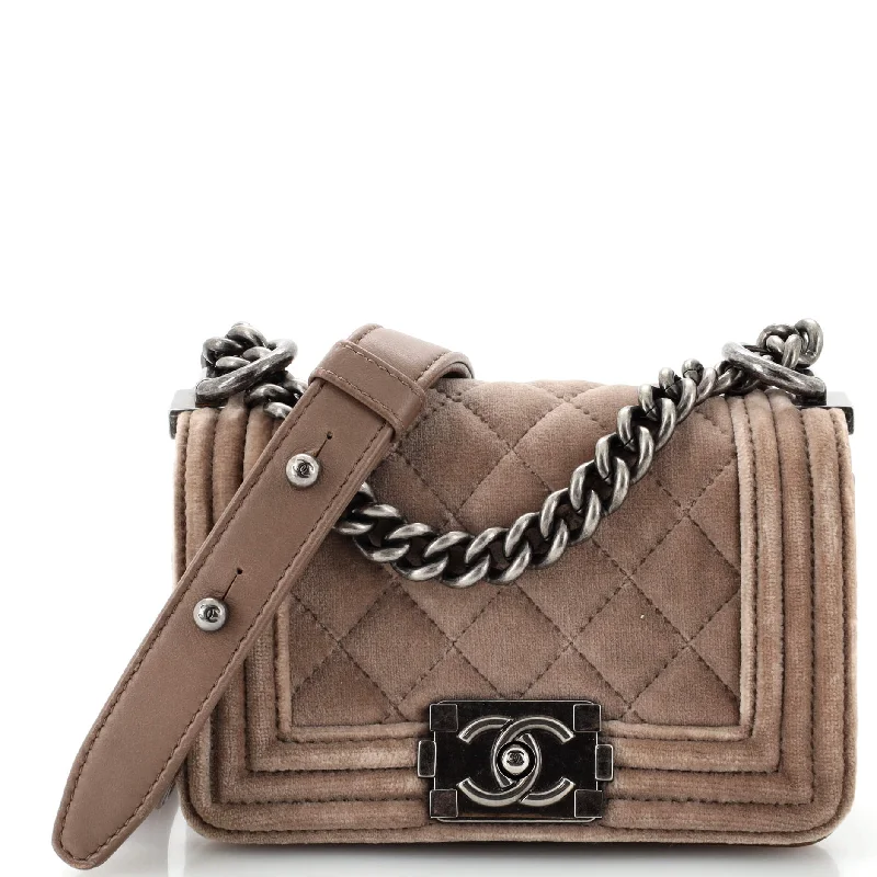 Christian Dior Saddle bags with a studded trim for a bold lookBoy Flap Bag Quilted Velvet Mini